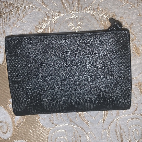 NWT Coach Micro Wallet In Signature Canvas - Picture 2 of 9